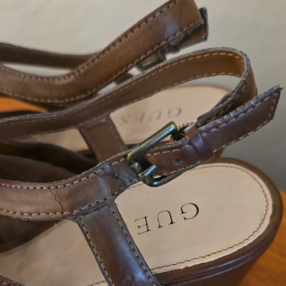 Guess Tan Strappy Lace Up Buckle Wedge Sandals Size 8